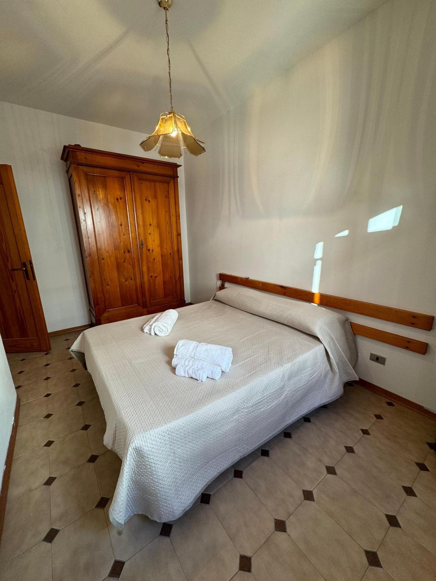 Pm 95 Via Lido Guest House Альгеро Экстерьер фото